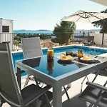 Ocean Breeze - Meerblick - Zwei Kuechen فيلة شيبينيك