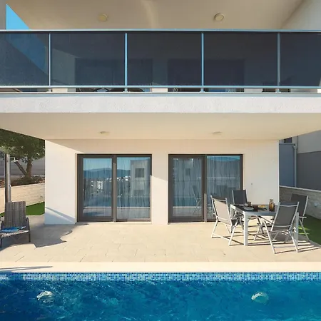 Ocean Breeze - Meerblick - Zwei Kuechen * שיבניק