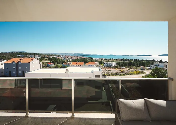 Ocean Breeze - Meerblick - Zwei Kuechen וילה שיבניק