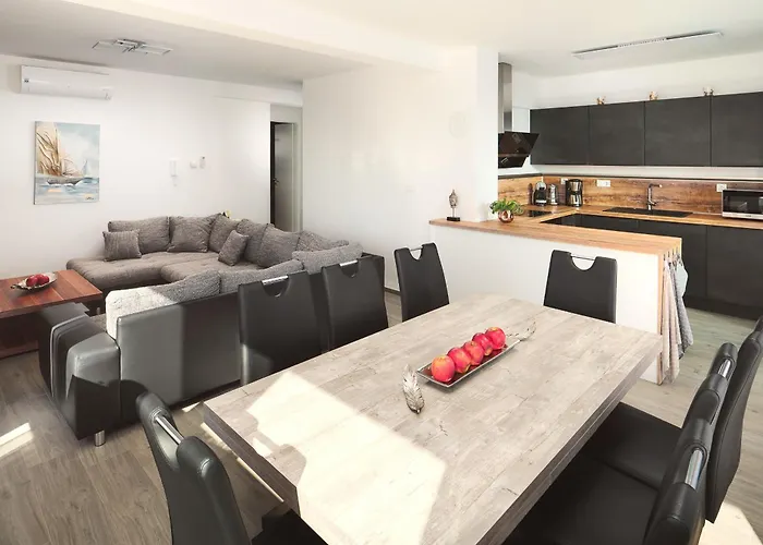 Ocean Breeze - Meerblick - Zwei Kuechen * שיבניק